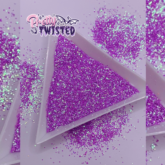 ‘HOPELESSLY DEVOTED’ | COLOUR SHIFT FINE